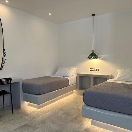 Aphrodite Hotel & Apartments イオス島 チョーラ エクステリア 写真